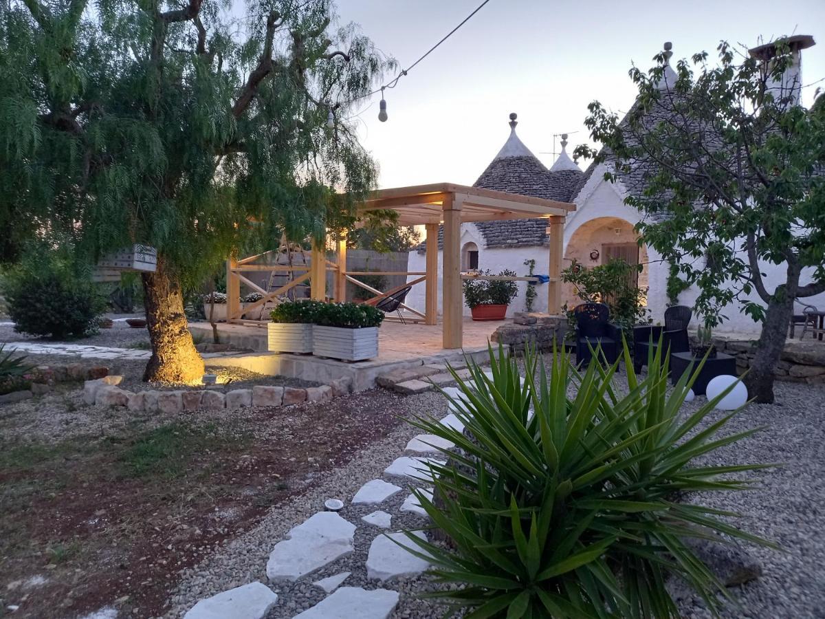 I Trulli Di Nonno Giovanni Alberobello Eksteriør bilde